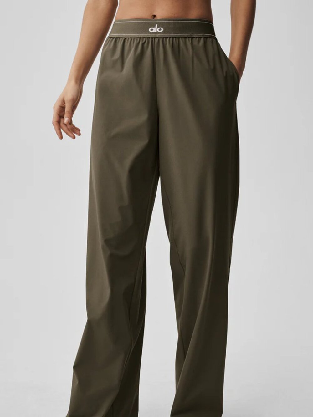 Regular Alo Yoga🍀Olive Pants-Suitable for all age Limited✅Athleisure Minimalist